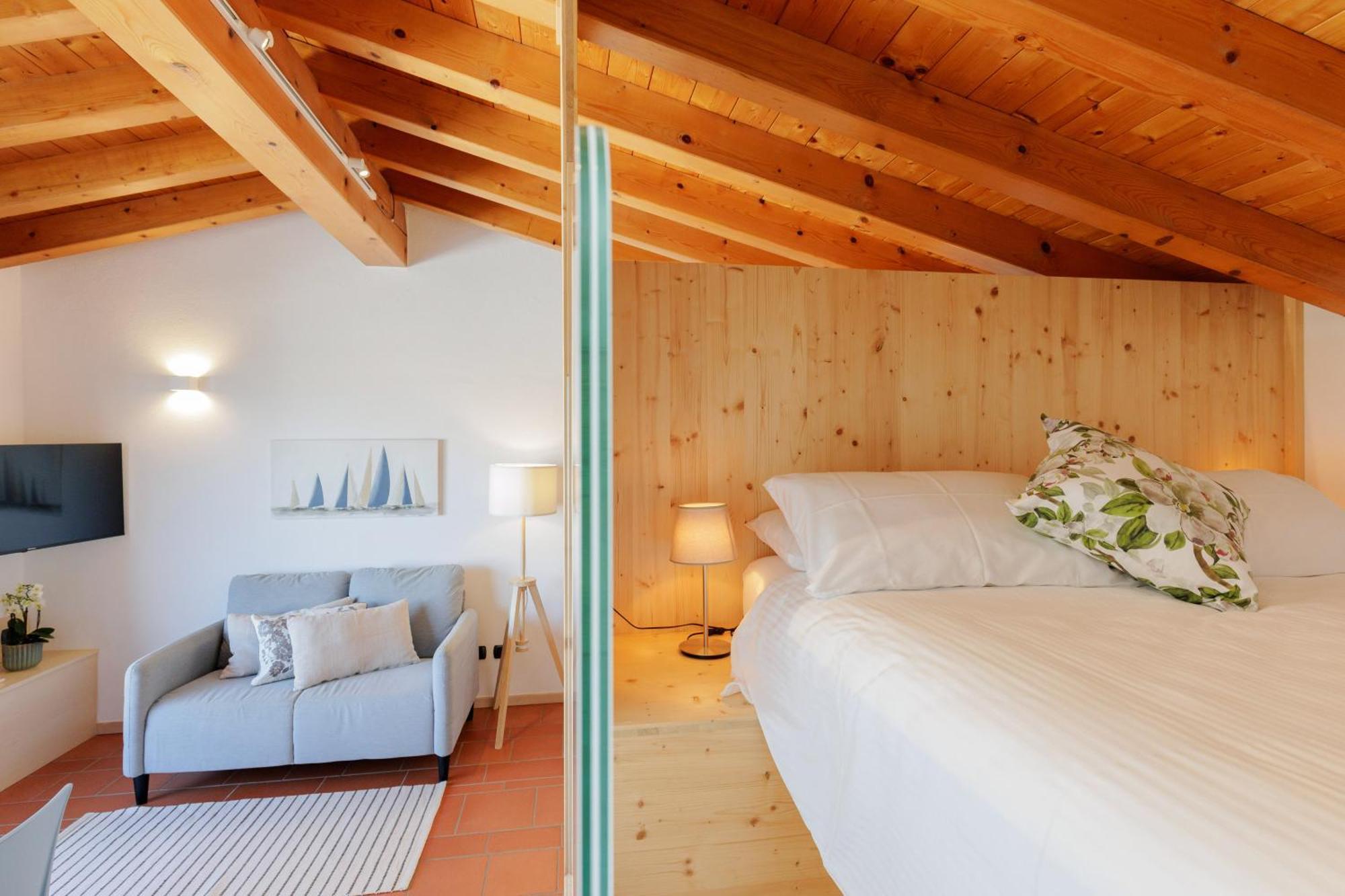 Charming Bed & Breakfast *
